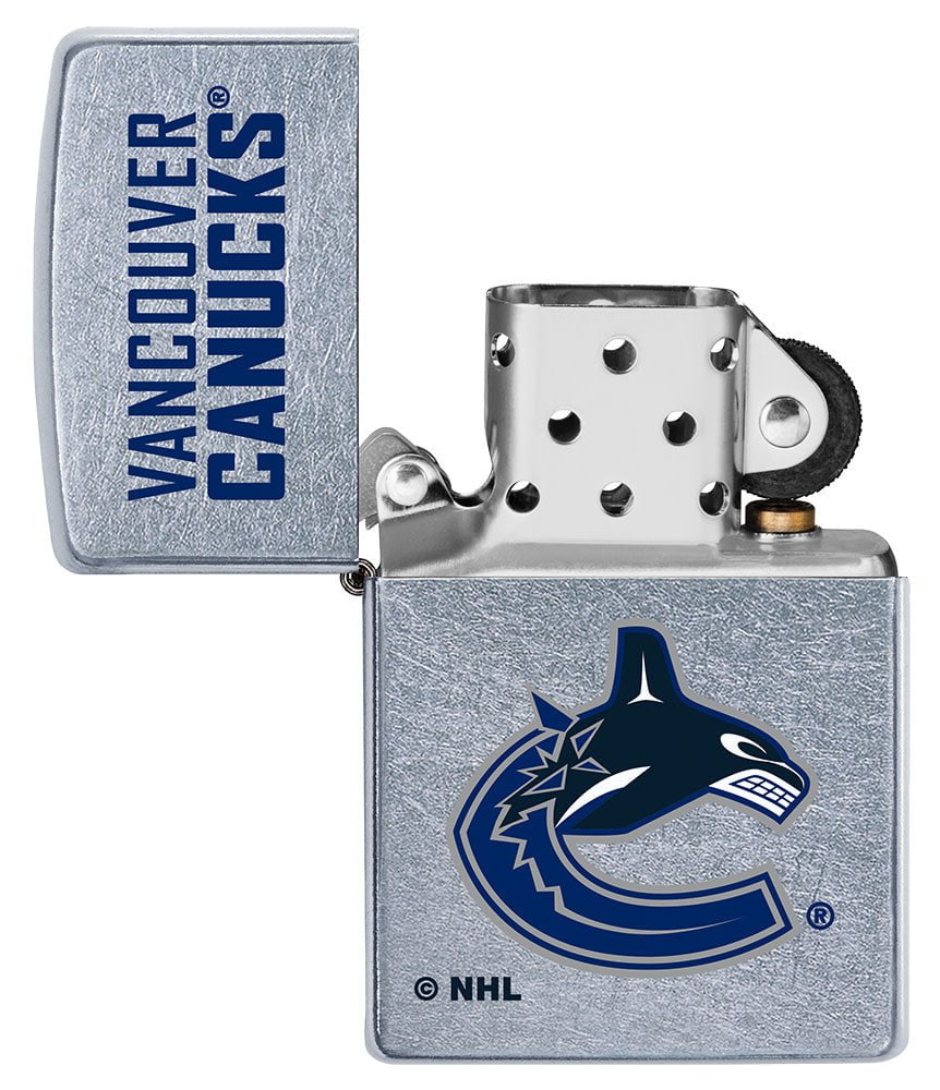Zippo Vancouver Canucks® Logo Design Street Chrome Windproof Lighter