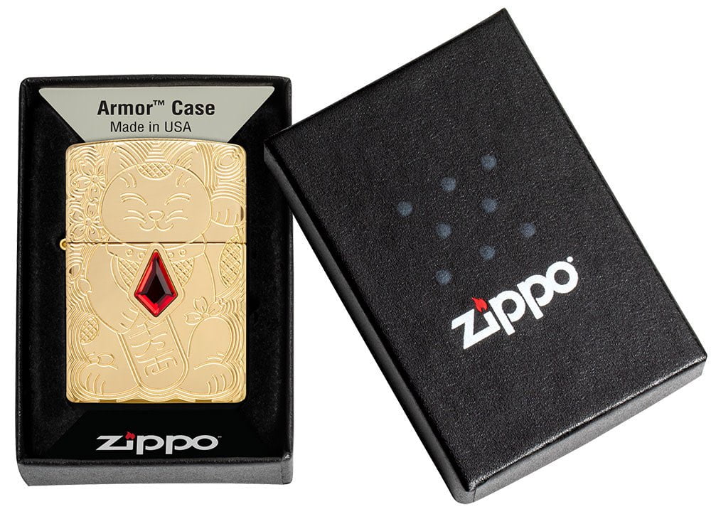 Zippo Lucky Cat Design Emblem Attached Armor® High Polish Brass Windproof Lighter