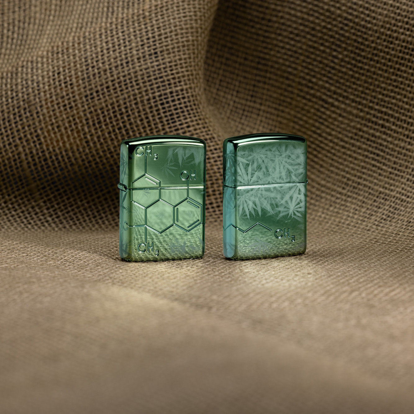 Zippo Cannabis Compound Design Armor® High Polish Green Windproof Lighter
