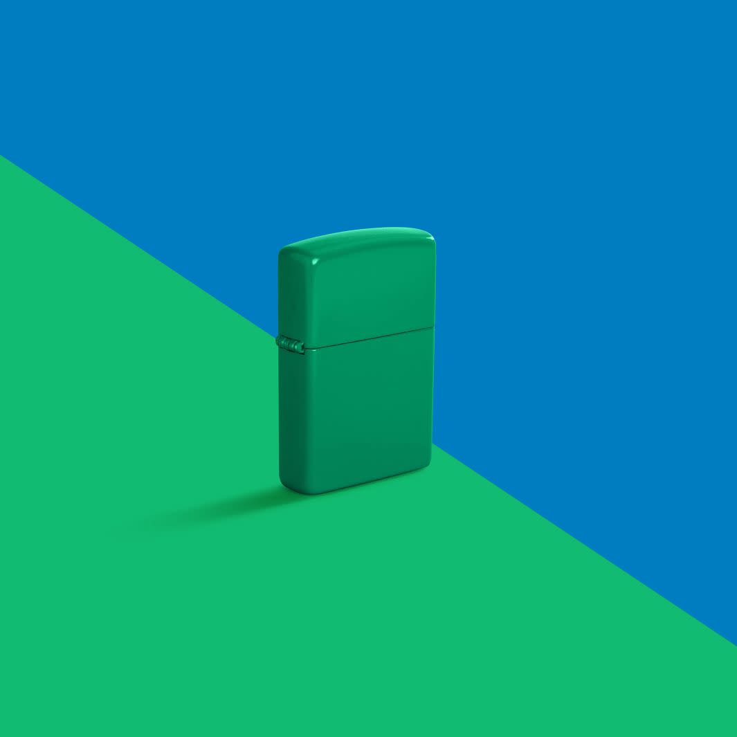 Zippo Grass Green Matte Classic Windproof Lighter