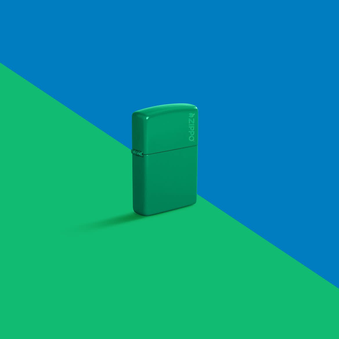 Zippo Grass Green Matte Logo Classic Windproof Lighter
