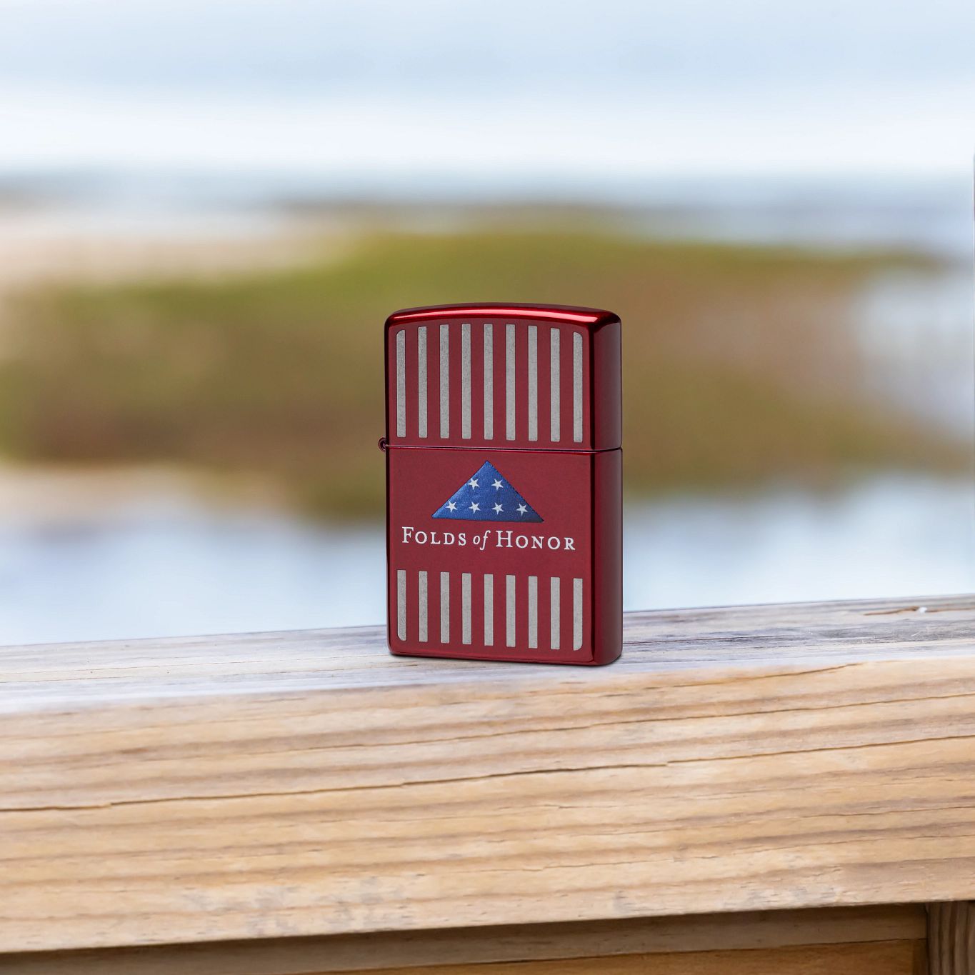 Zippo Folds of Honor Pinstripes Design Candy Apple Red Windproof Lighter