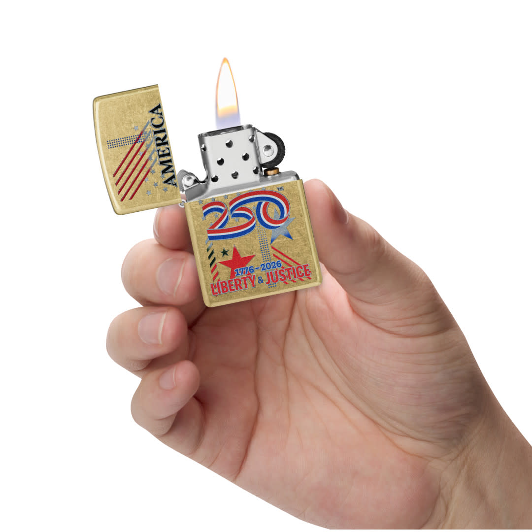 Zippo America250 Liberty & Justice Design Street Brass Windproof Lighter