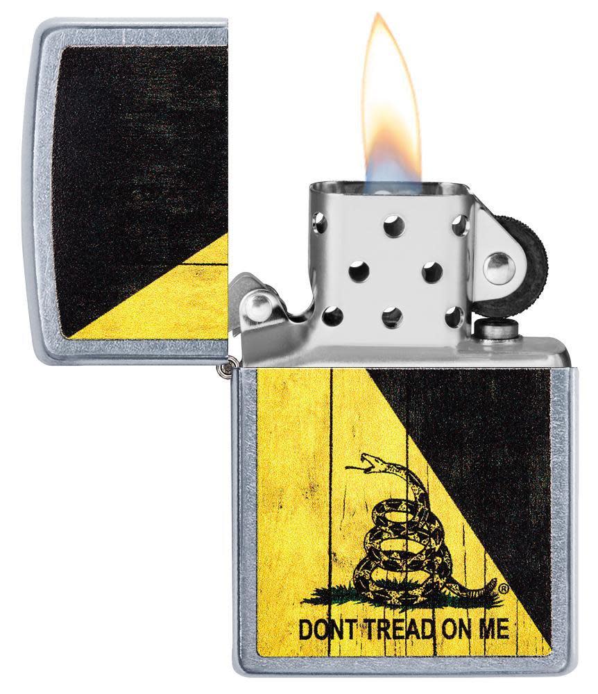 Zippo Dont Tread on Me® Woodgrain Design Street Chrome Windproof Lighter