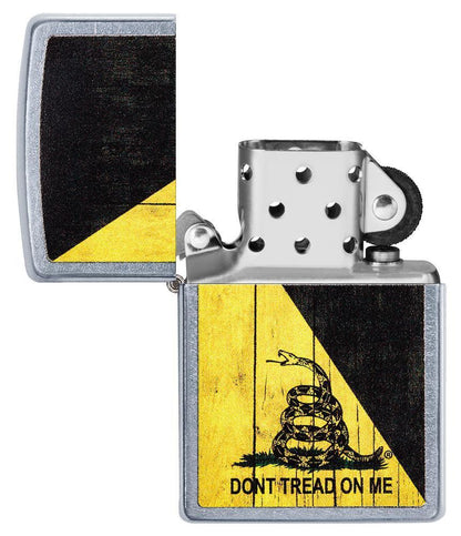 Zippo Dont Tread on Me® Woodgrain Design Street Chrome Windproof Lighter