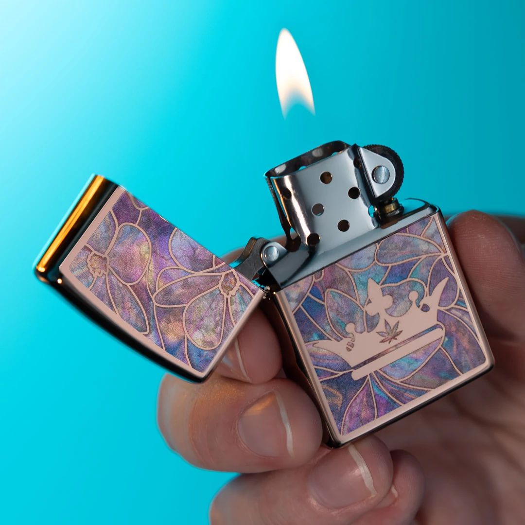 Zippo Queen of Bud Opal Crown Design High Polish Rose Gold Windproof Lighter