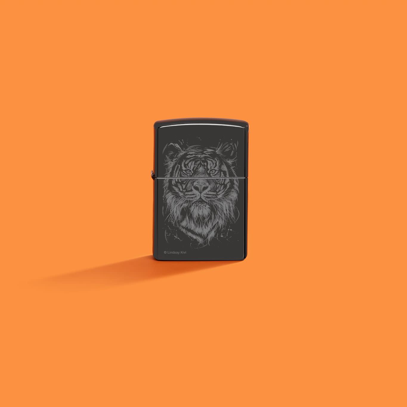 Zippo Lindsay Kivi The Big Cat Design High Polish Black Windproof Lighter