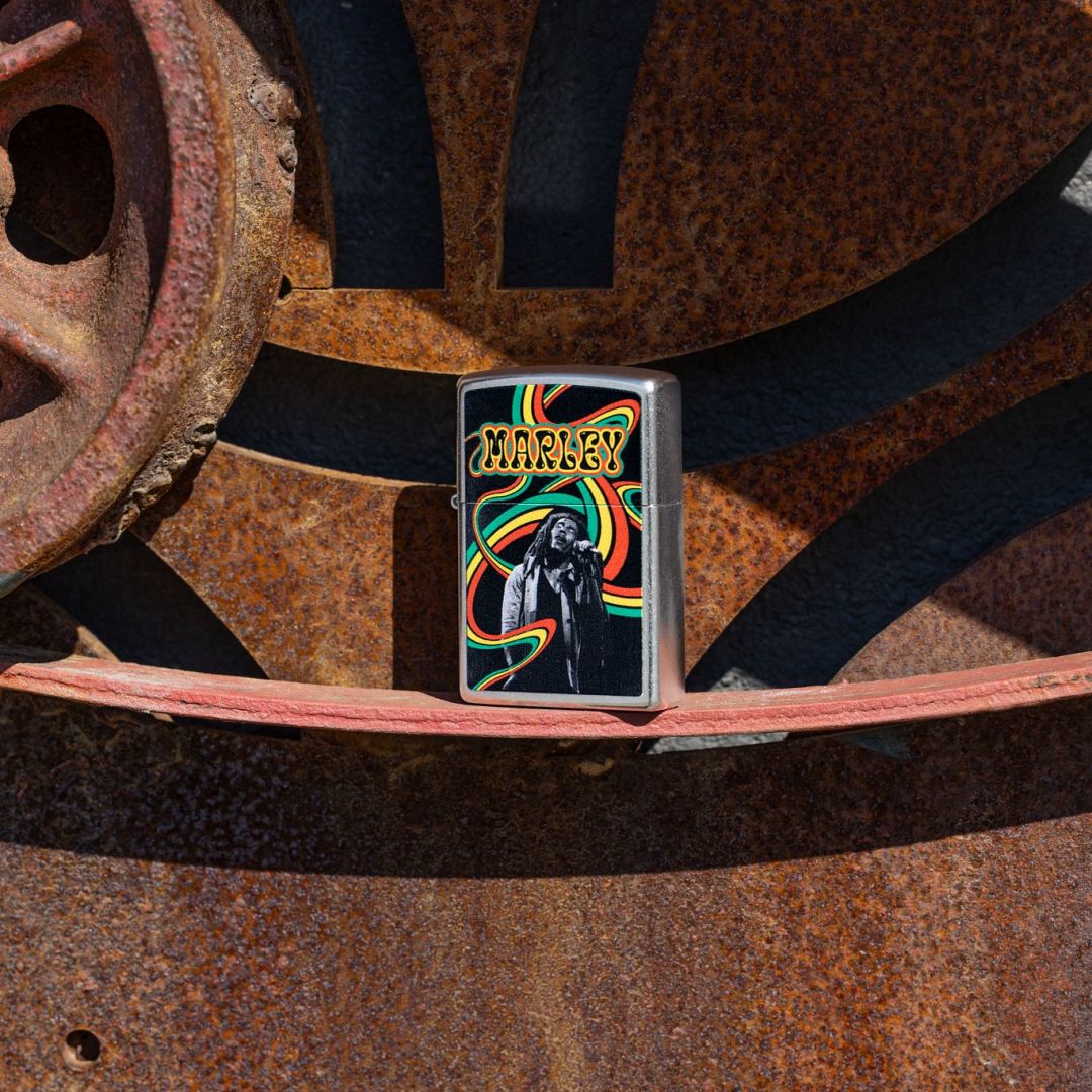 Zippo Bob Marley Waves Design Street Chrome Windproof Lighter