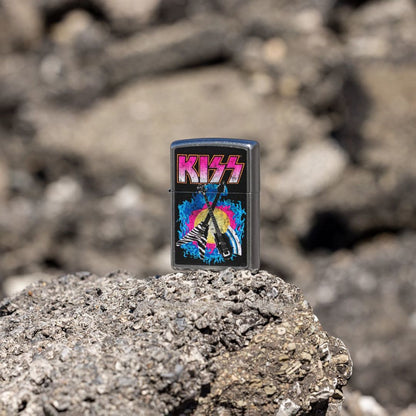Zippo KISS® Axe Bass Design Street Chrome Windproof Lighter