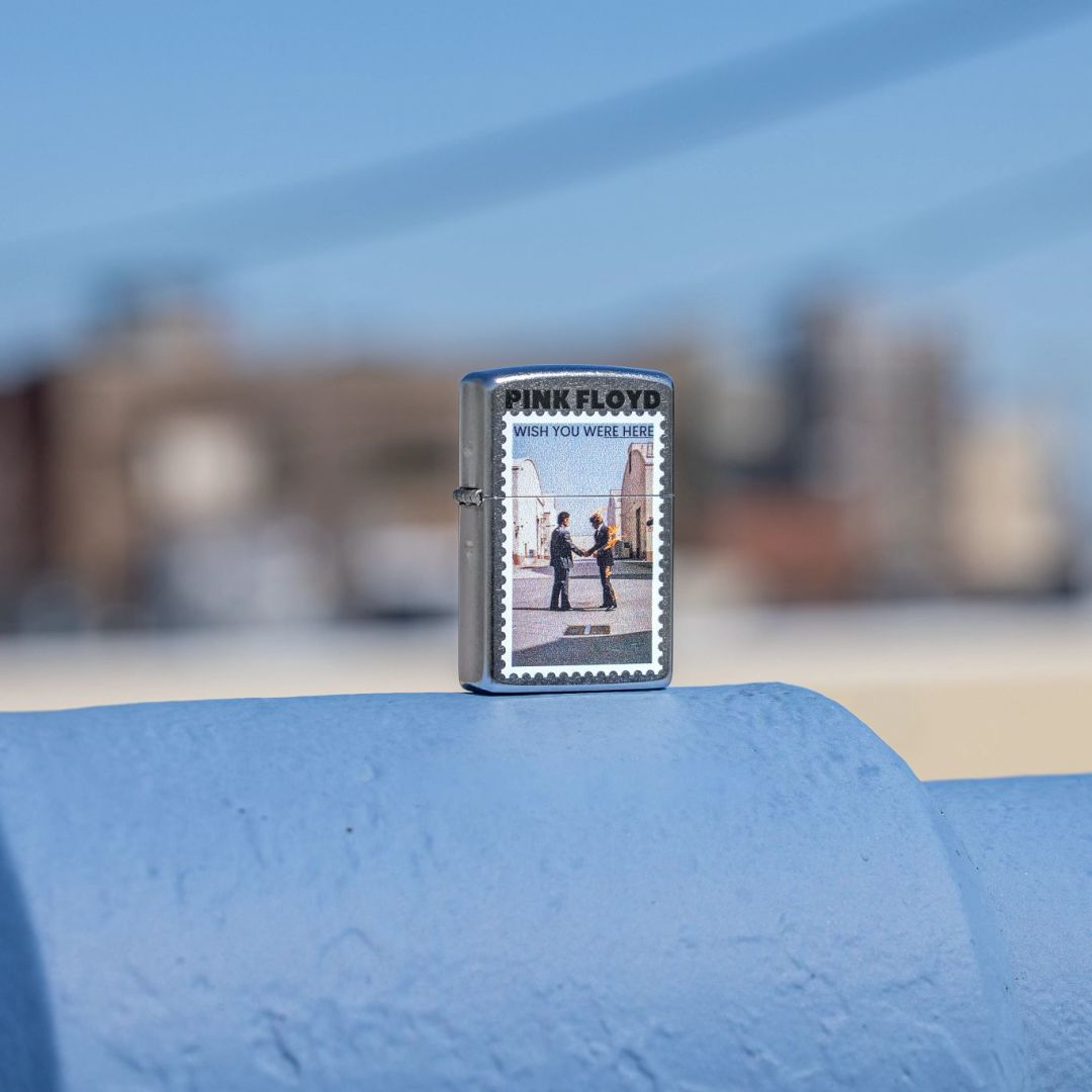 Zippo Pink Floyd Wish You Were Here Design Street Chrome Windproof Lighter