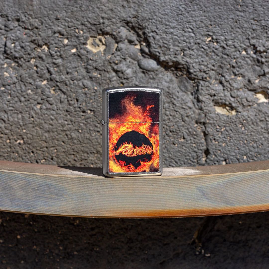 Zippo Poison Flame Design Street Chrome Windproof Lighter