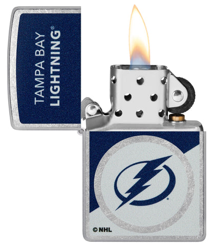 Zippo NHL® Tampa Bay Lightning® Colorblock Logo Design Street Chrome™ Windproof Lighter