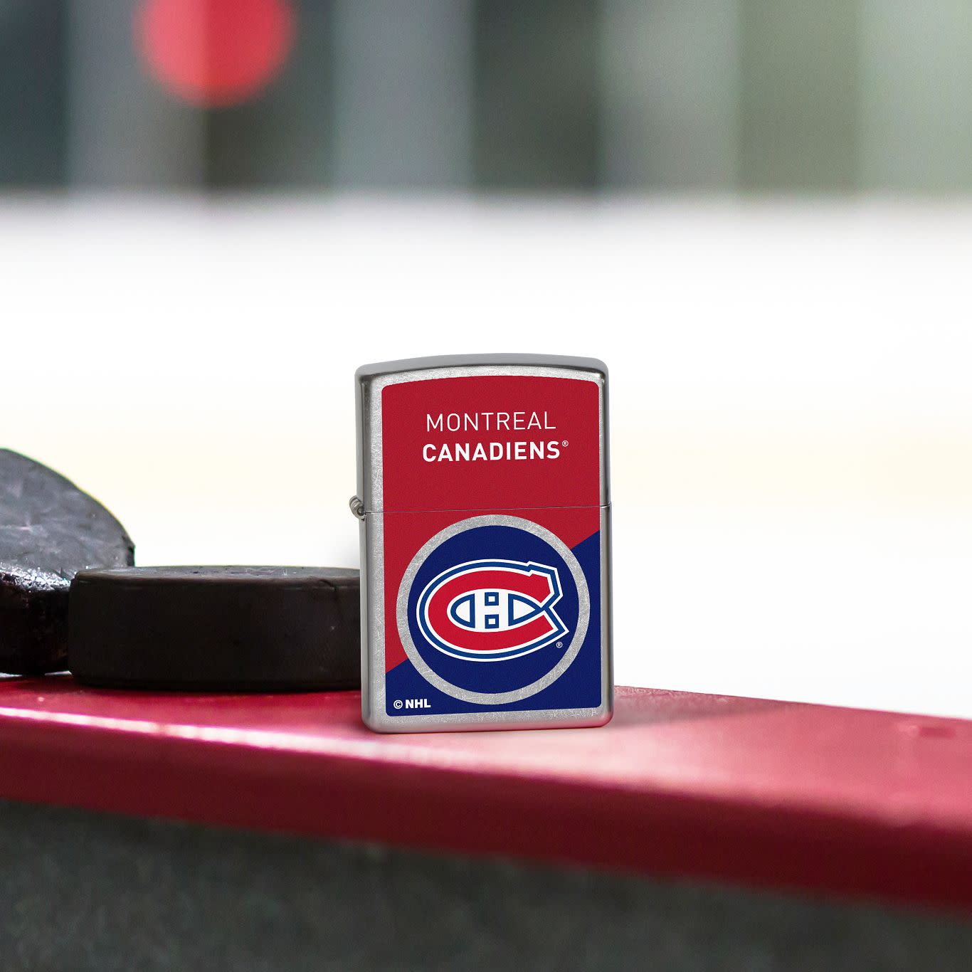 Zippo NHL® Montreal Canadiens® Colorblock Logo Design Street Chrome™ Windproof Lighter