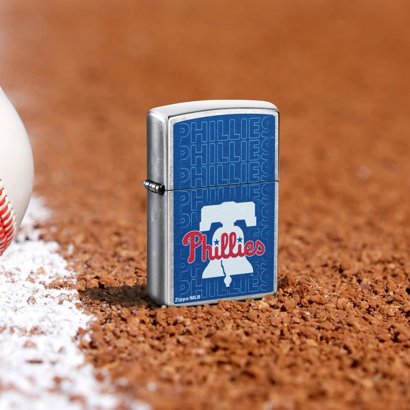 Zippo MLB® Philadelphia Phillies™ Logo Design Street Chrome Windproof Lighter
