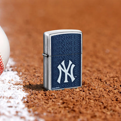 Zippo MLB® New York Yankees™ Logo Design Street Chrome Windproof Lighter