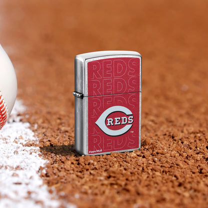 Zippo MLB® Cincinnati Reds™ Logo Design Street Chrome Windproof Lighter