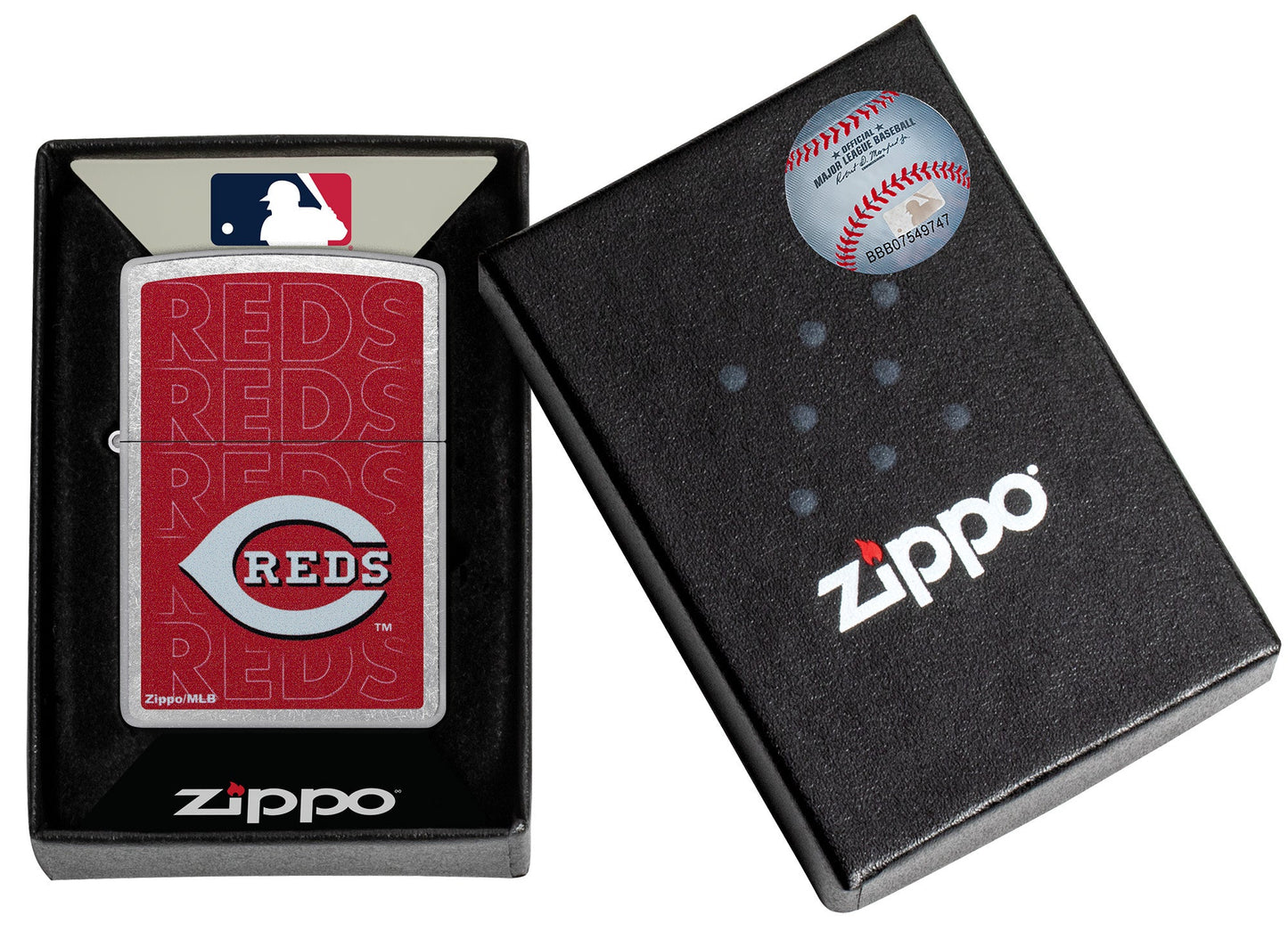 Zippo MLB® Cincinnati Reds™ Logo Design Street Chrome Windproof Lighter