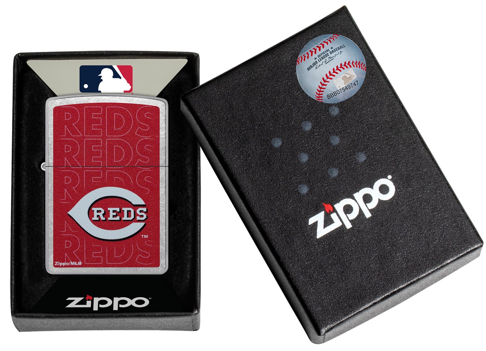 Zippo MLB® Cincinnati Reds™ Logo Design Street Chrome Windproof Lighter