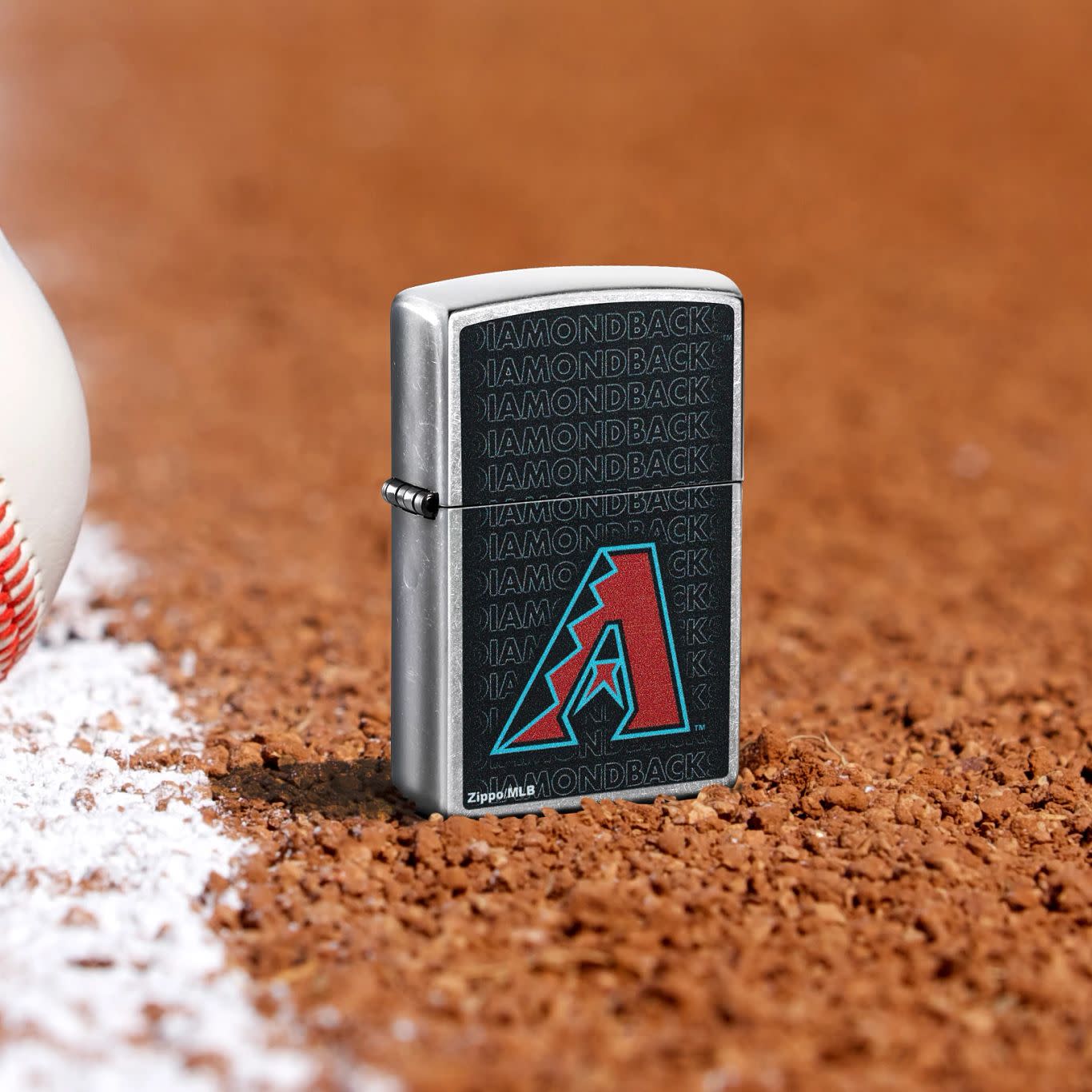 Zippo MLB® Arizona Diamondbacks™ Logo Design Street Chrome Windproof Lighter