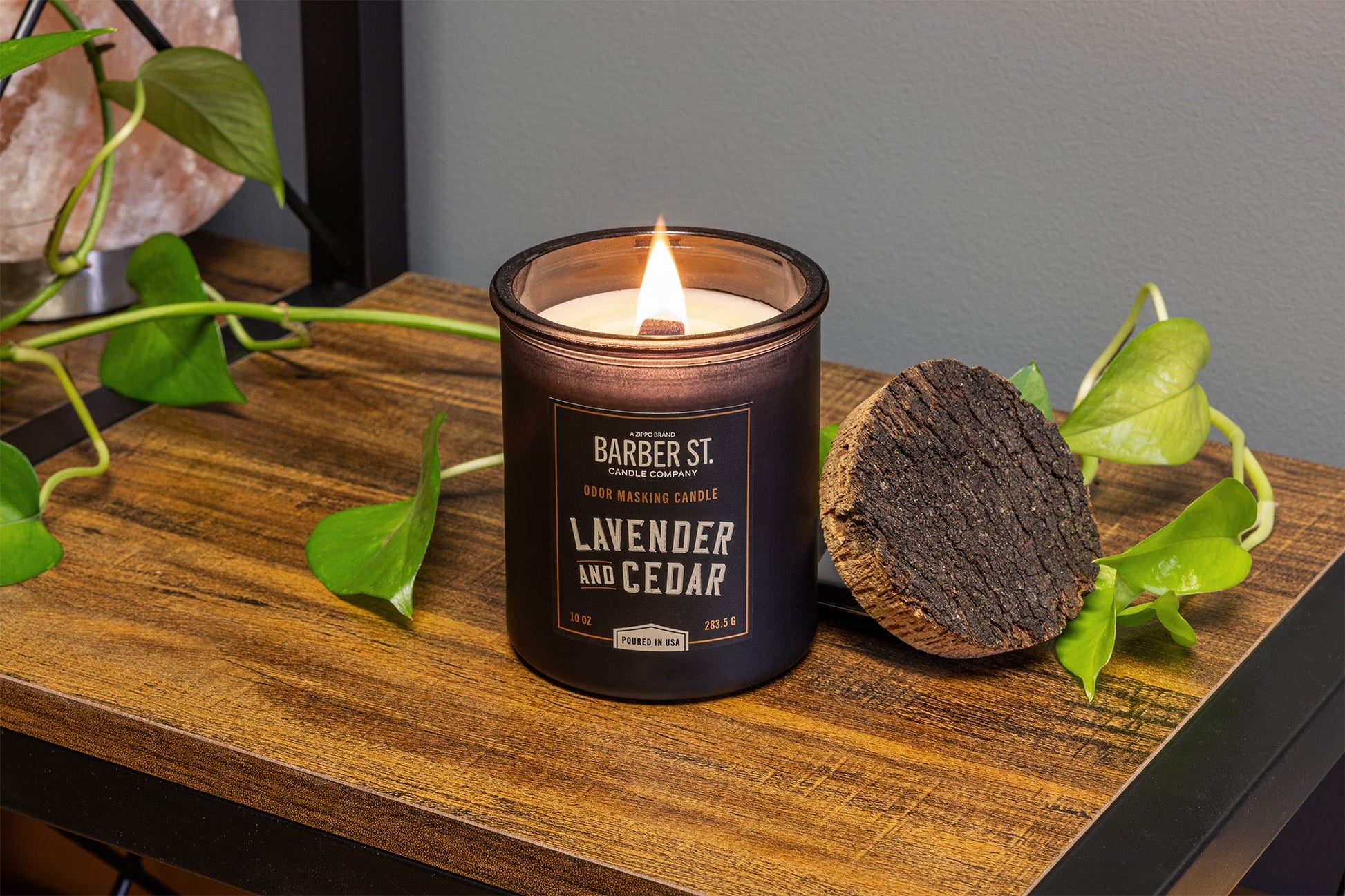 Zippo Barber Street Odor Masking Candle - Wooden Wick