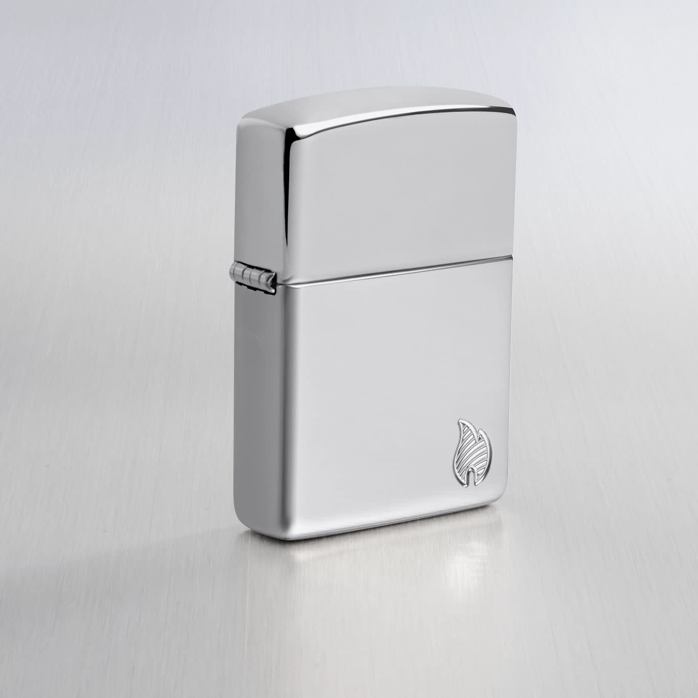 Zippo Armor® Series Flame High Polish Chrome Windproof Lighter