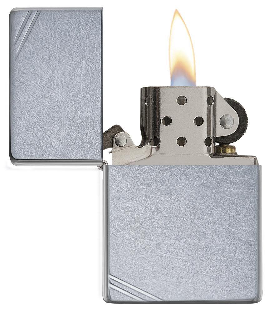 Zippo Street Chrome™ Vintage with Slashes Windproof Lighter