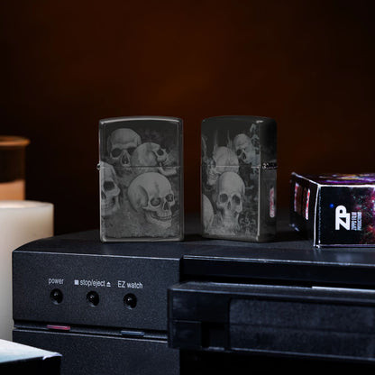 Zippo Skulls High Polish Black Windproof Lighter