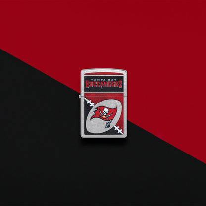 Zippo NFL Tampa Bay Buccaneers Chrome Logo Design Street Chrome Windproof Lighter