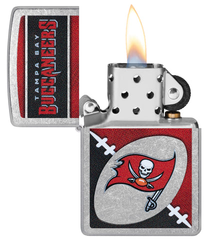 Zippo NFL Tampa Bay Buccaneers Chrome Logo Design Street Chrome Windproof Lighter