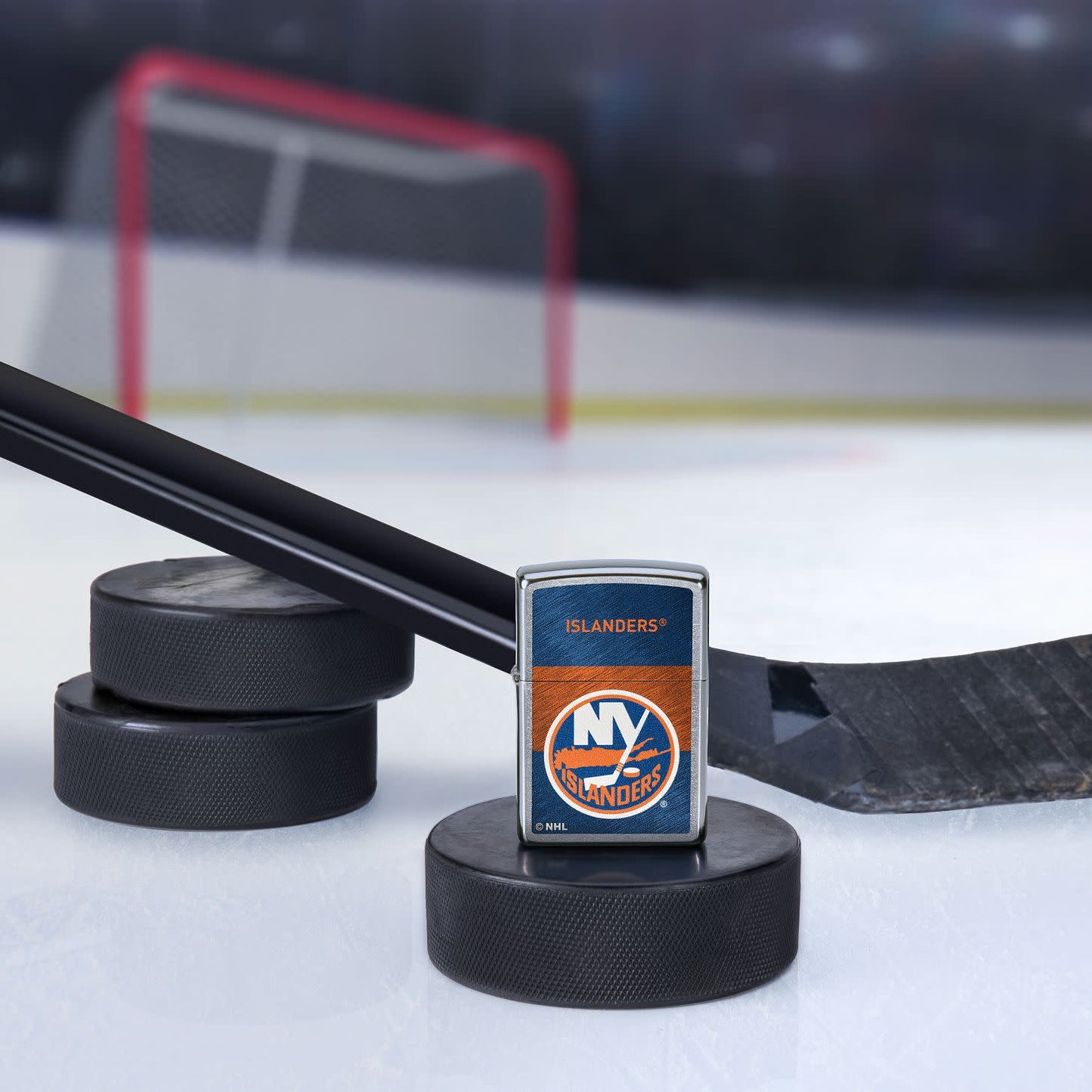 Zippo New York Islanders® Icon Design Street Chrome Windproof Lighter