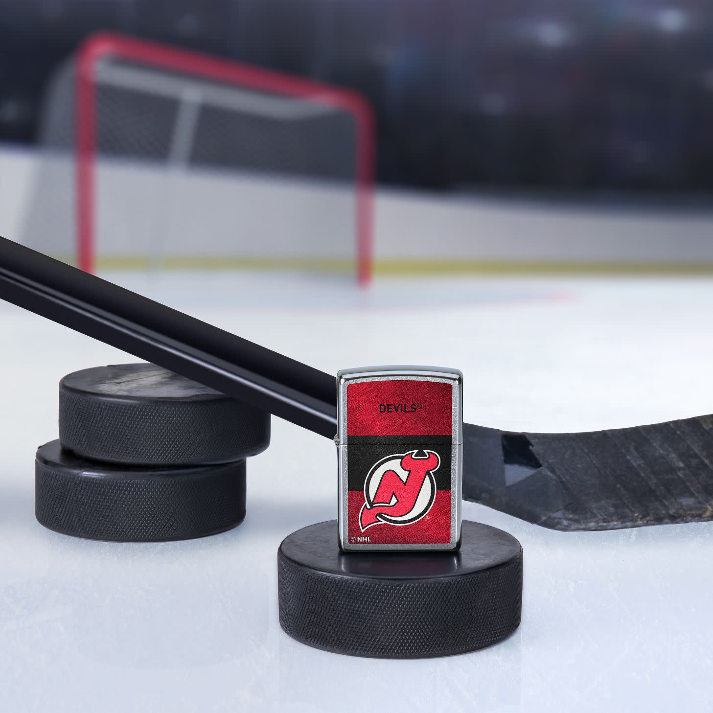 Zippo New Jersey Devils® Icon Design Street Chrome Windproof Lighter
