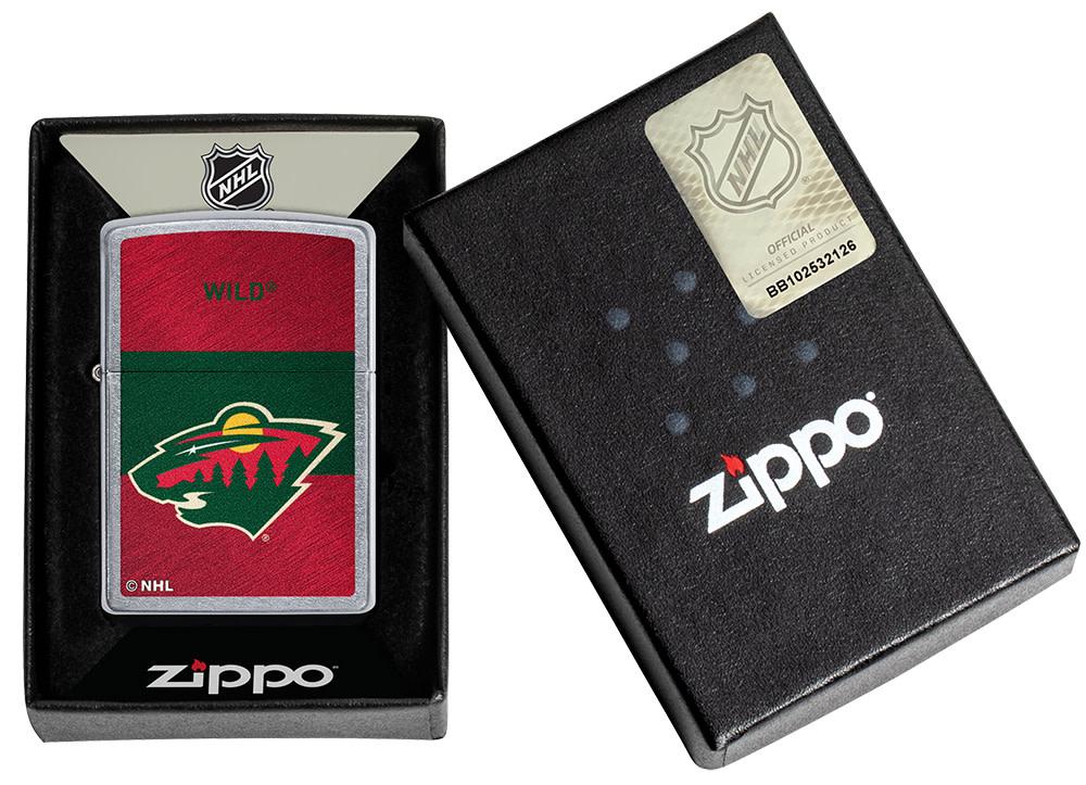 Zippo Minnesota Wild® Icon Design Street Chrome Windproof Lighter