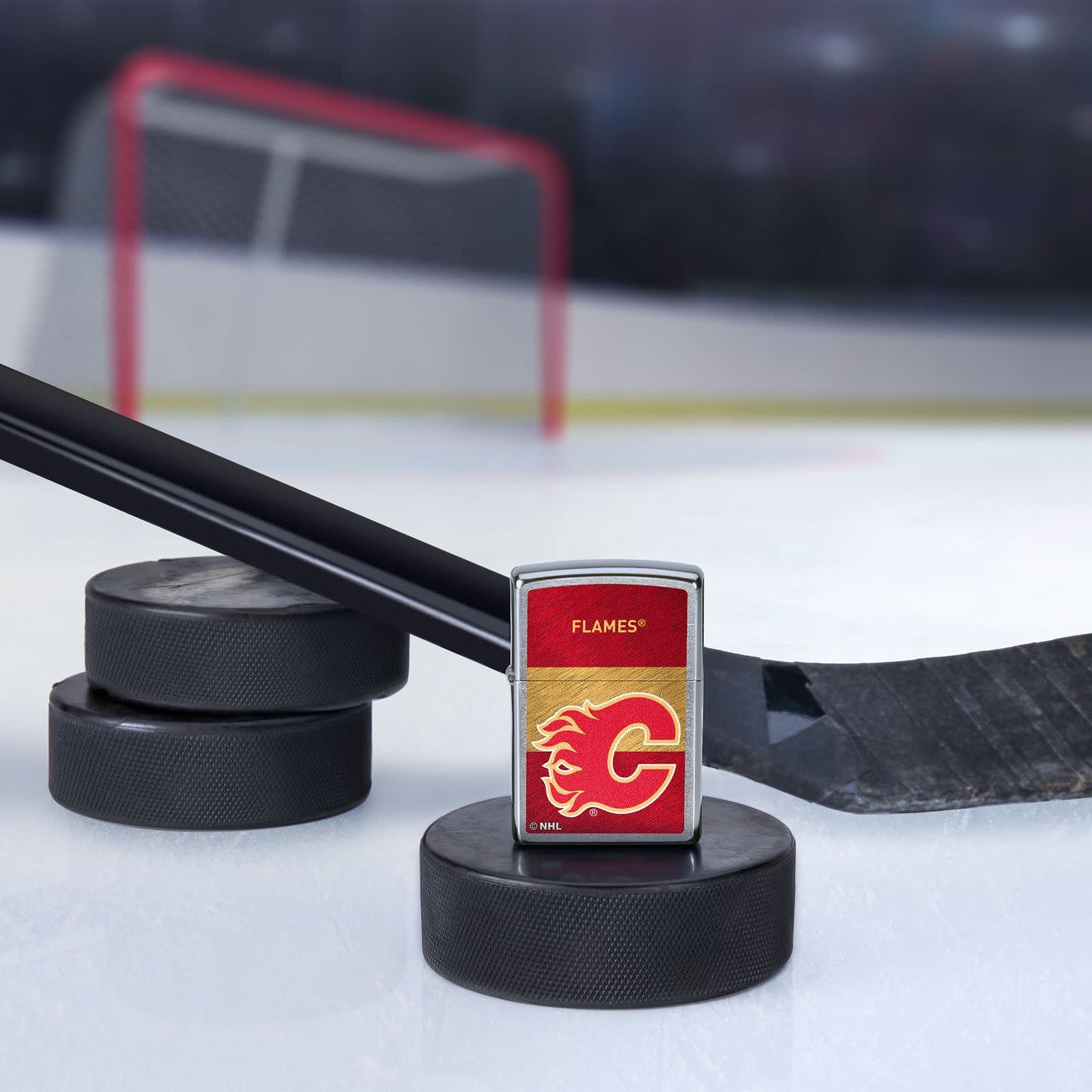 Zippo Calgary Flames® Icon Design Street Chrome Windproof Lighter