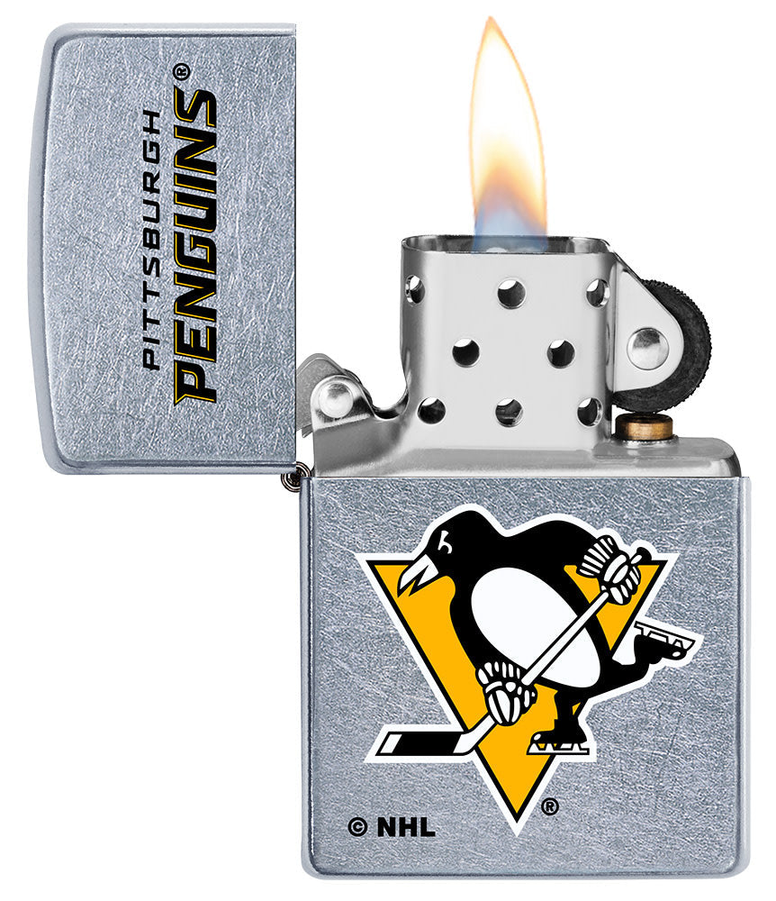 Zippo Pittsburgh Penguins® Logo Design Street Chrome Windproof Lighter
