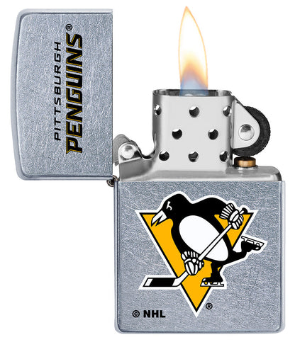 Zippo Pittsburgh Penguins® Logo Design Street Chrome Windproof Lighter