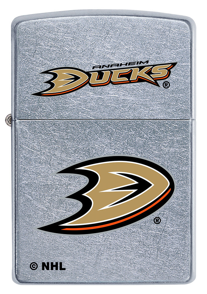 Zippo Anaheim Ducks® Logo Design Street Chrome Windproof Lighter