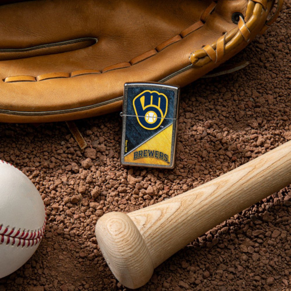 Zippo MLB® Milwaukee Brewers™ Colorblock Design Street Chrome Windproof Lighter