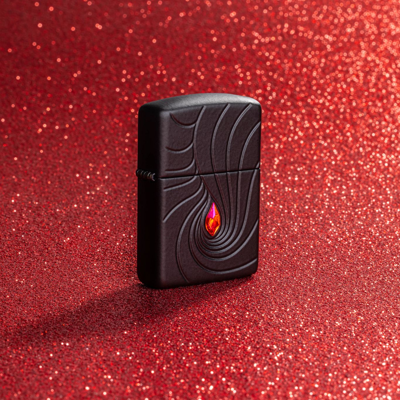 Zippo Crystal Waves Design Armor® Black Matte Windproof Lighter