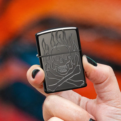 Zippo Flaming Skull Design Armor® High Polish Black Windproof Lighter