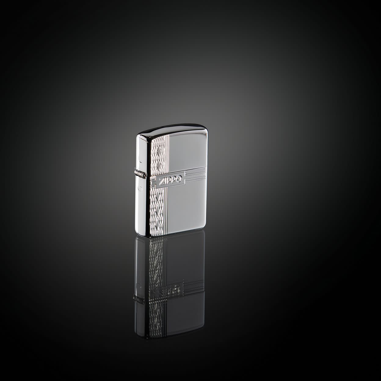 Zippo Armor® Sterling Silver Diamond Design Windproof Lighter
