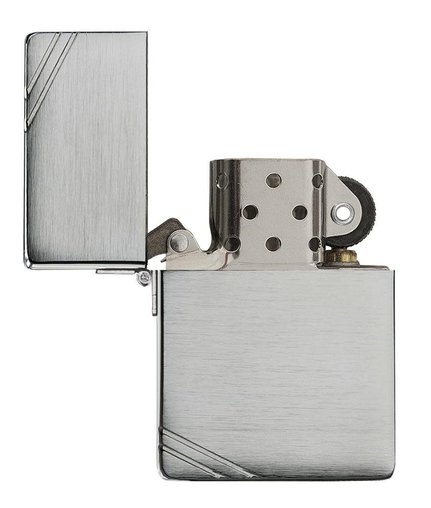 Zippo 1935 Replica Windproof lighter with Slashes