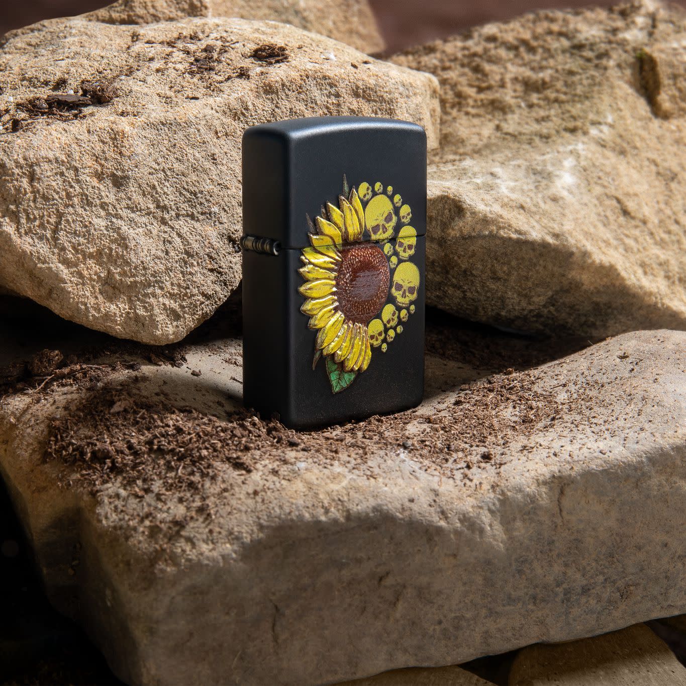 Zippo Sunflower Design Texture Print Black Matte Windproof Lighter