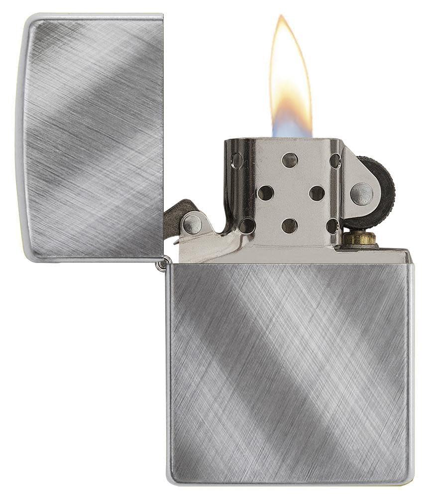 Zippo Classic Diagonal Weave Chrome Windproof Lighter
