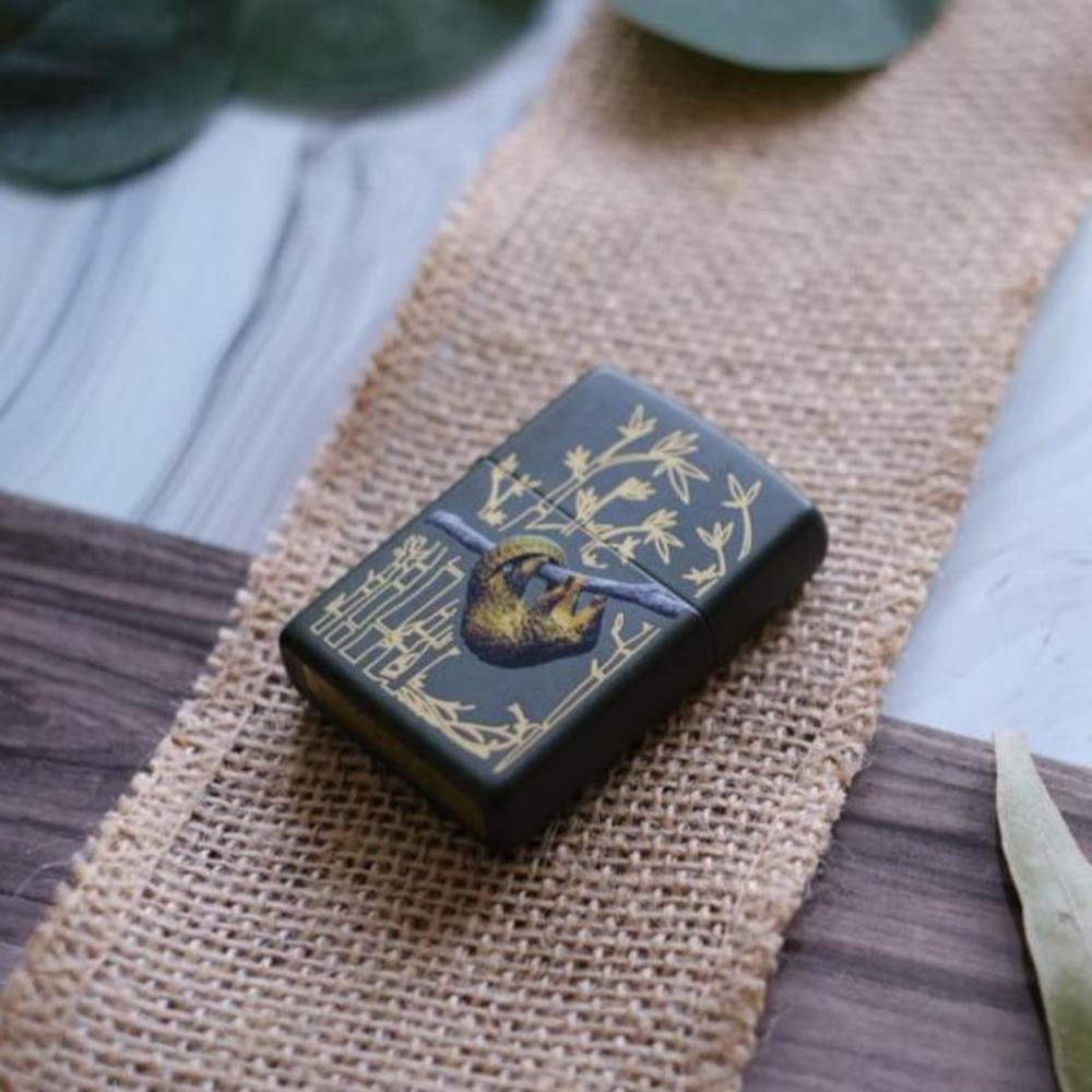 Zippo Pangolin Design Green Matte Windproof Lighter